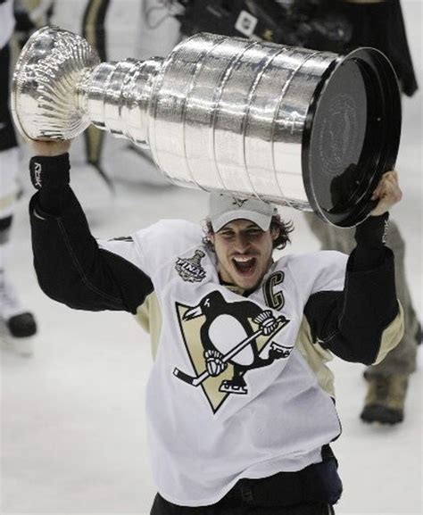 where is sidney crosby tonight